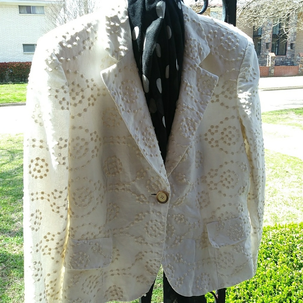 Harve´Benard white mono/embroidery/ fitted blazer